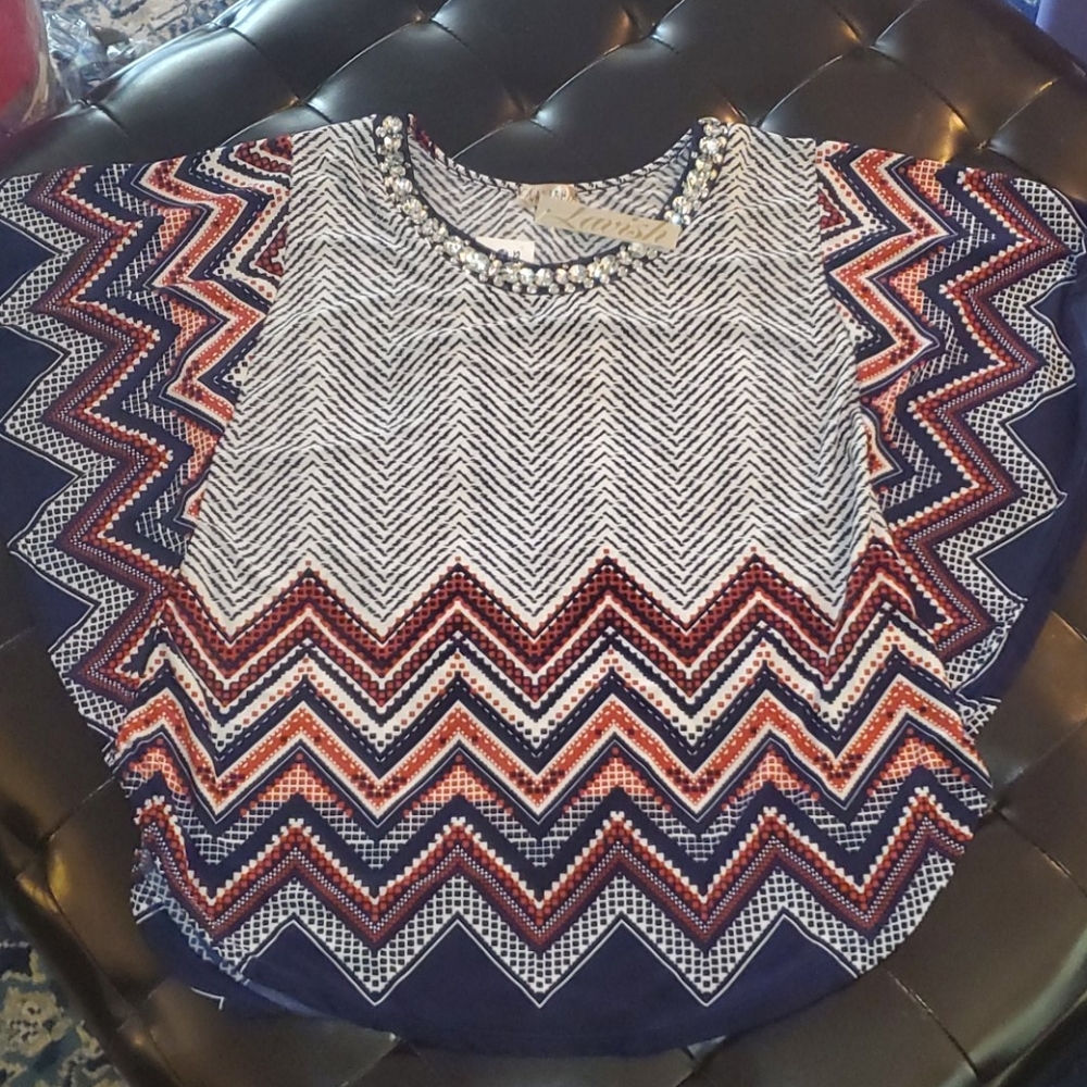 NWT BATWING STYLE BLOUSE